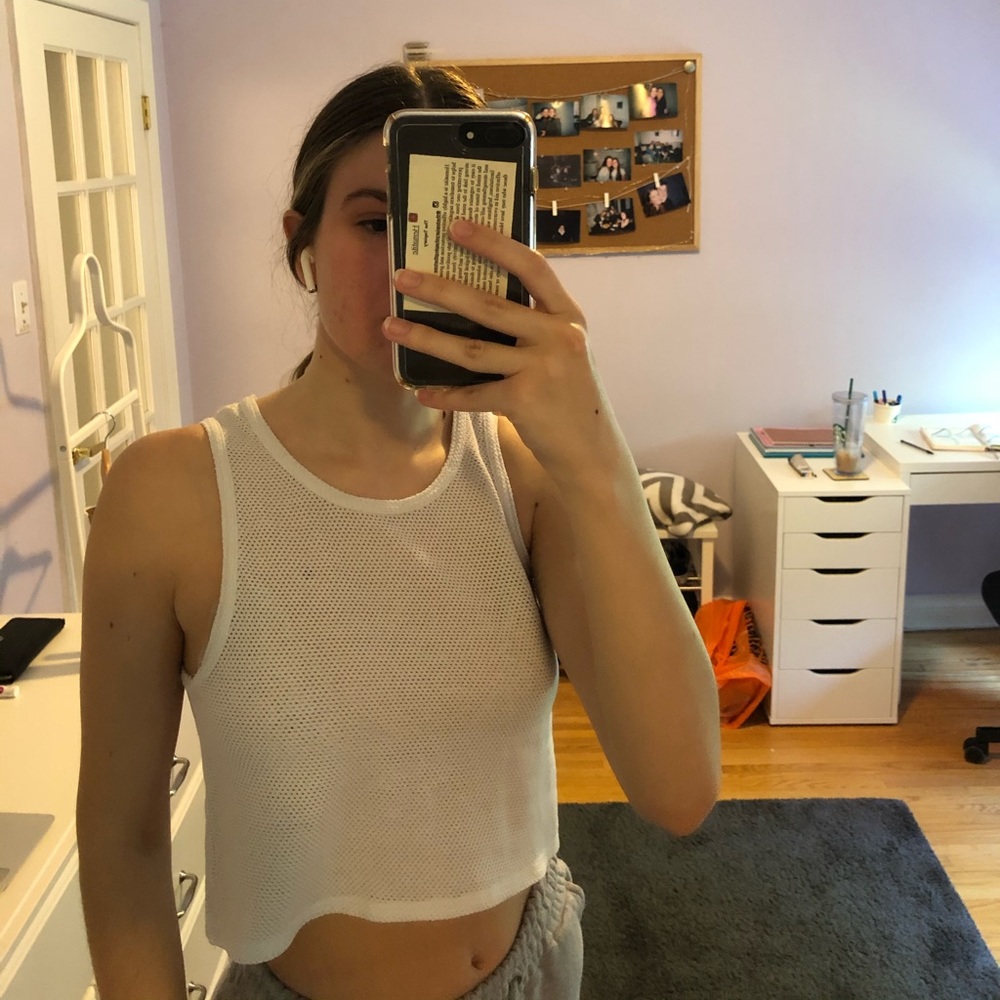 ❌SOLD❌ Mesh TNA Workout Tank Top